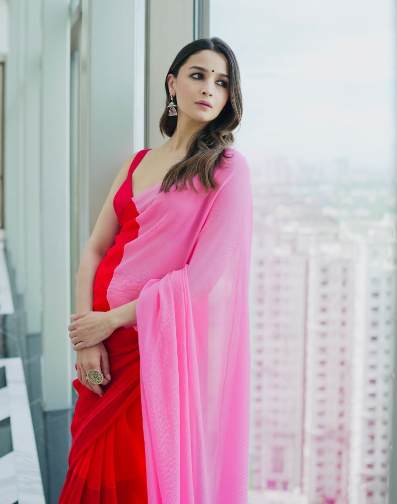 Alia Bhatt Red Pink Colour Blocked Chiffon Saree Photos