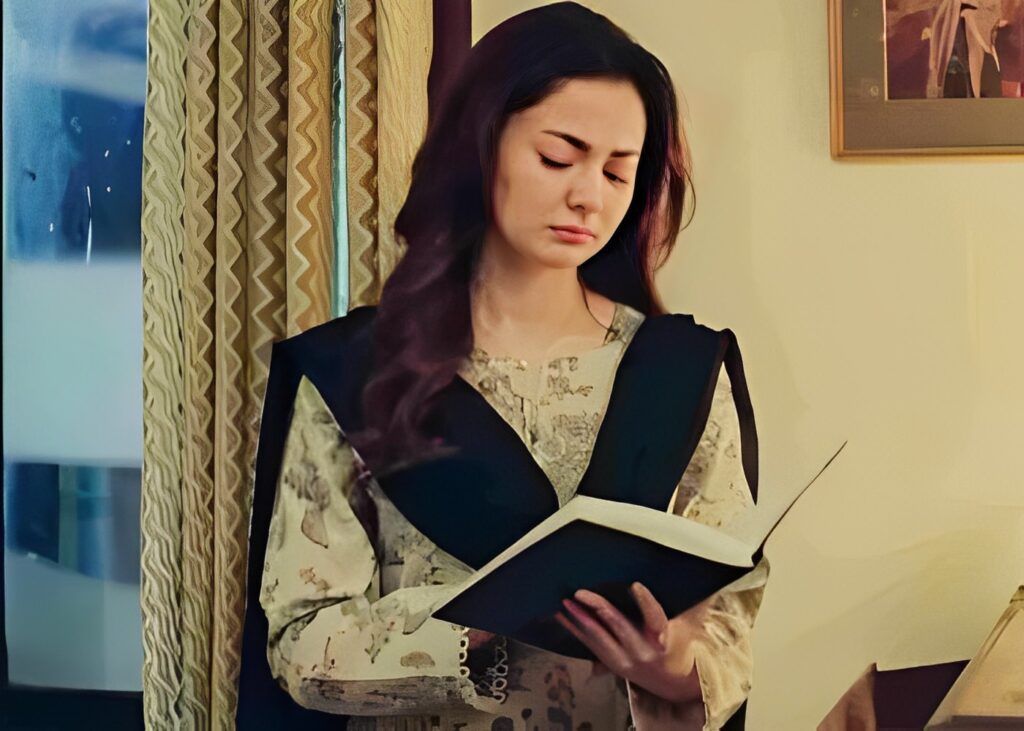 Mujhe Pyar Hua Tha TV Serial "maheer read a saad personal book and she's got emotional.