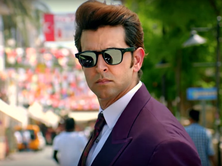 hrithik roshan photos- Best Picture of Hrithik Roshan this hairstyle shoot in song of dhere dhere se meri zindagi main ana