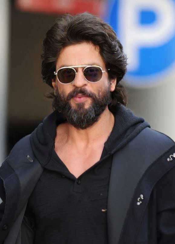 Shahrukh Posted a Photo in New long hair with beard Look on Twitter